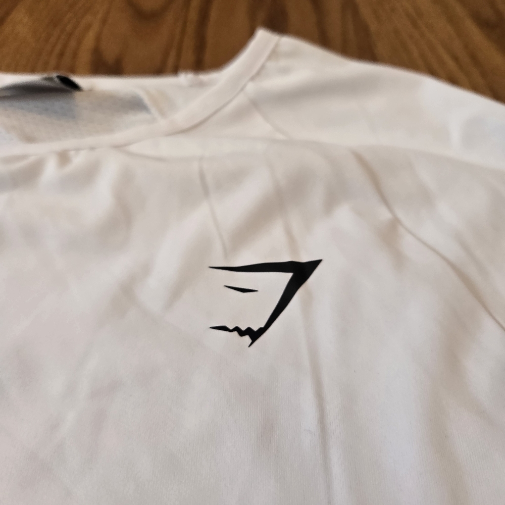 GYMSHARK White Long Sleeve Crop Top Active Cropped Stretch Gym Yoga Outdoor M - Picture 5 of 9